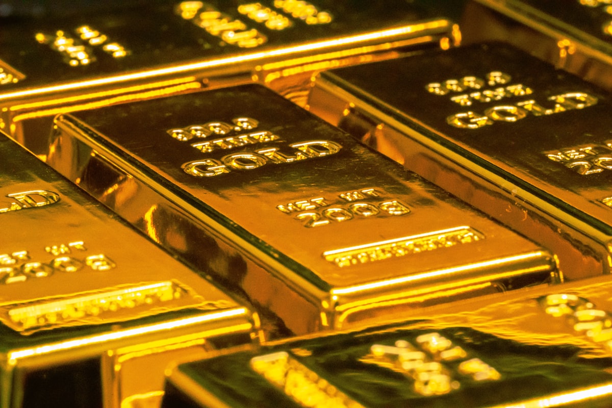 Gold at Record Highs: Why It's Surging and What's Next